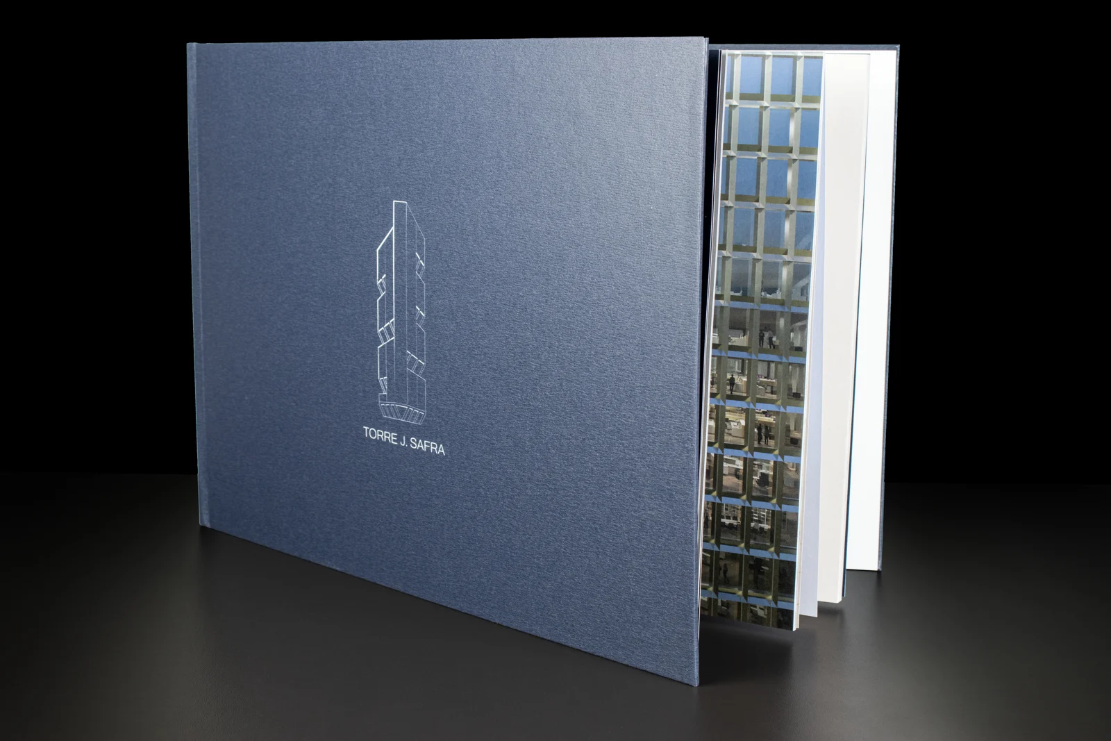 Torre J. Safra — Criação de marca · Book de vendas · Buenos Aires